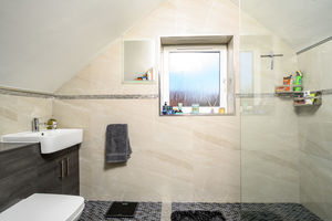 Photo 12- click for photo gallery